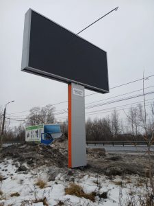 Светодиодные уличные экраны щит с экраном на ул. Ларина