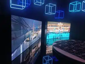 Светодиодные уличные экраны телестудия Волга