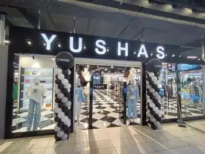 Комплексное оформление магазинов оформление магазина YUSHAS