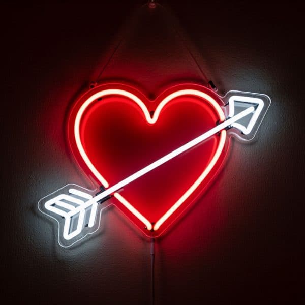 неоновый светильник СЕРДЦЕ