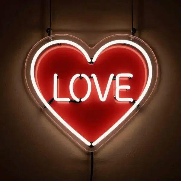 неоновый светильник СЕРДЦЕ